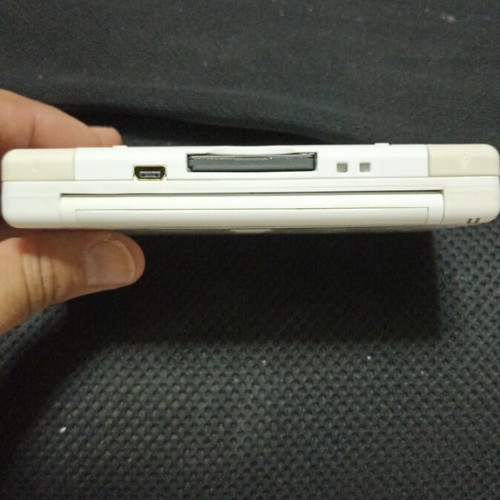 Nintendo DS Lite used, excellent condition with box, stylus, and charger