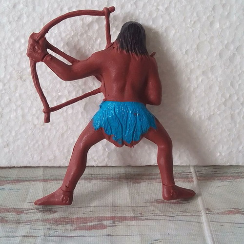 Indian figure with bow used, height 9 cm