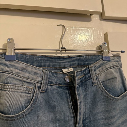 Mid Rise blue jeans with stretch, size Small
