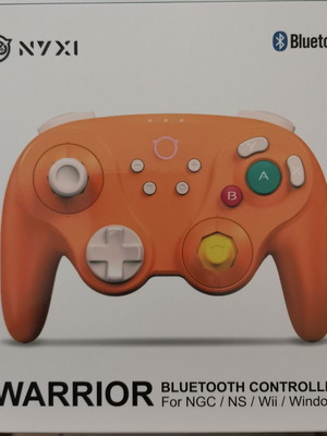 Nyxi Warrior Orange Wireless Controller for Nintendo GameCube and Wii new