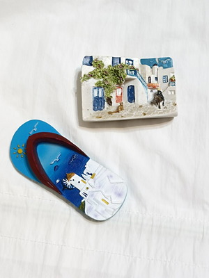 Set of 2 decorative island magnets, Santorini style