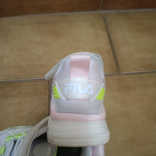 Fila athletic shoes for girls like new, white and pink, size 28