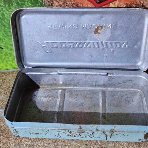 Sewing Machine Accessories Blue Metal Box Vintage Empty Tin Case used