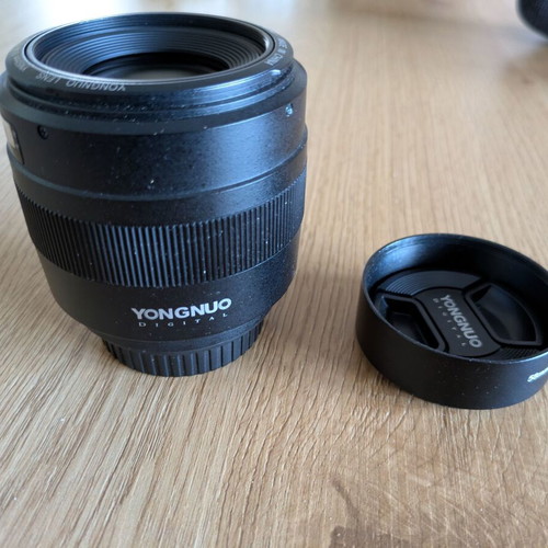 YN50mm F1.4 Canon EF Mount Lens like new