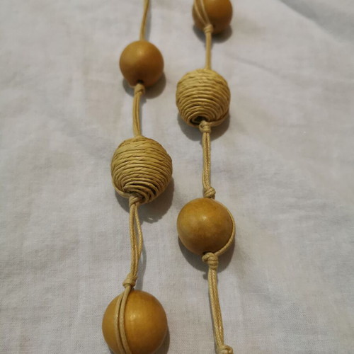 Long necklace with wooden beads like new