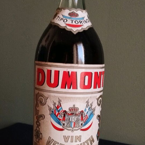 Φιάλη βερμούτ Dumont Tipo Torino 1966 vintage σφραγισμένη σαν καινούργιο