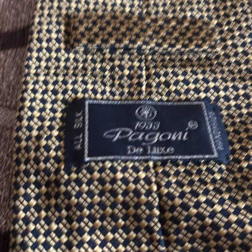 Pagoni de luxe 1933 men's silk tie like new, yellow and orange