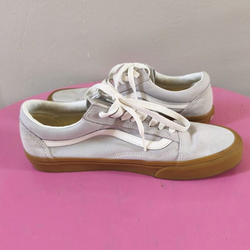 Vans sneakers beige with gum sole like new, size 44.5