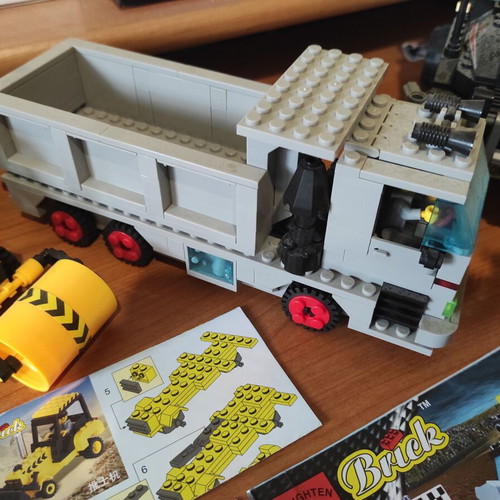 Brick Enlighten blocks used, set with instructions without boxes