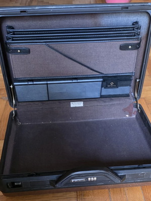 Samsonite Accord ST Briefcase vintage 80’s, like new, brown