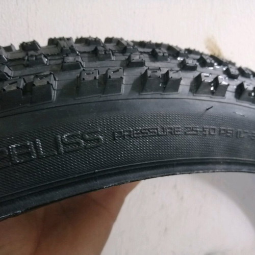 Ground Control Gripton 29/2.3 Bicycle Tire like new