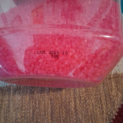 Bath salts used with raspberry scent 1400 g