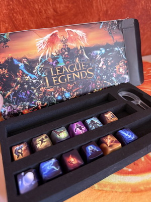 Keycaps League of Legends συλλεκτικό σετ σαν καινούργιο