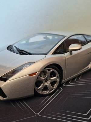 Lamborghini Gallardo Autoart collectible 1:18 car new, met silver