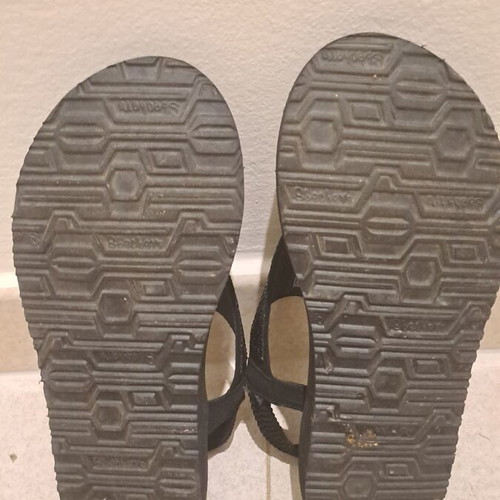 Skechers sandals size 37 used, black, memory foam sole with minor defect