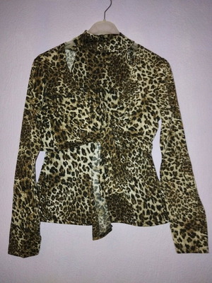 Set blouse and bolero tiger print like new, size M/L