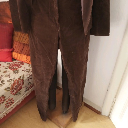 Corduroy suit brown used, size extra large