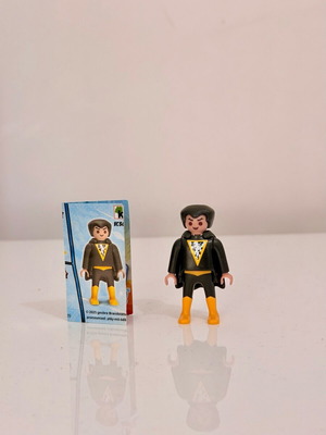 Kinder Joy Black Adam Playmobil new