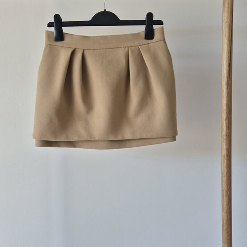 Maje mini skirt size S like new, beige, viscose balloon effect