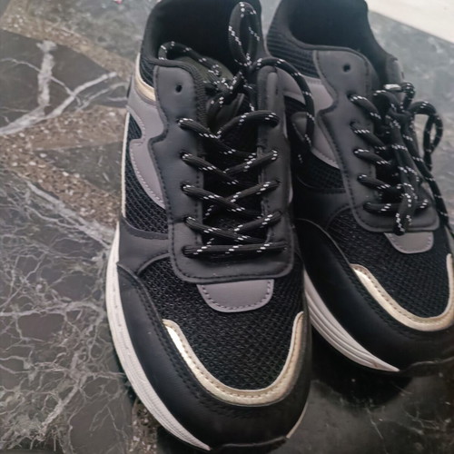Casual shoes used, size 40, athletic style
