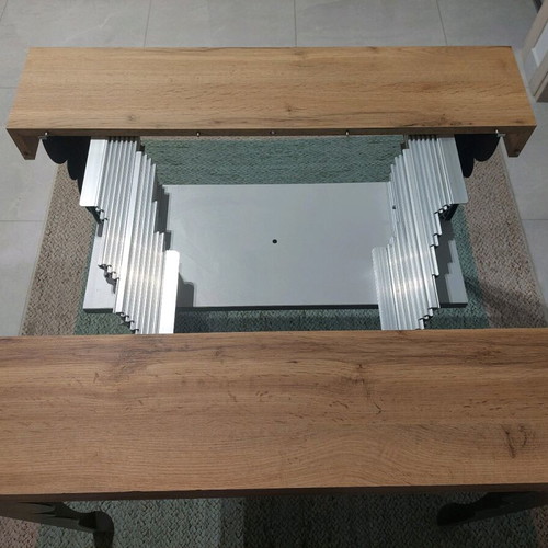 Extendable console table like new, Italian design