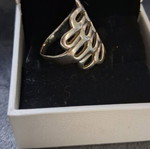 Silver ring 925, like new, unique and elegant