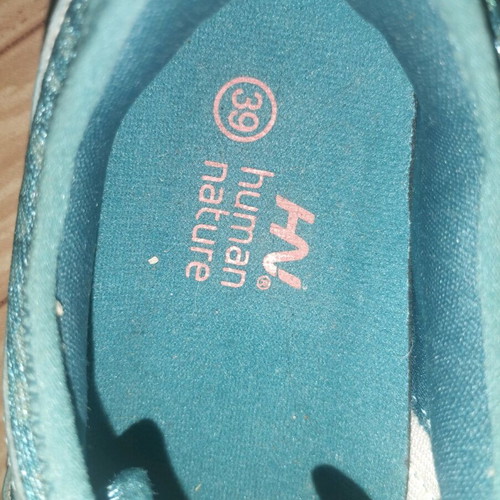 Turquoise athletic shoes size 39 like new