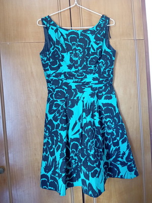Dress like new, cotton, green floral pattern
