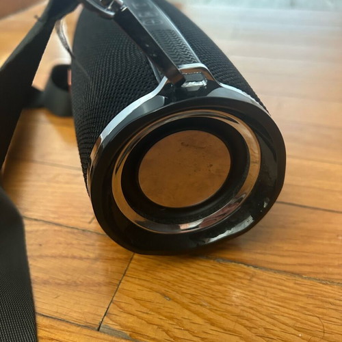 T&G Bluetooth Speaker like new, rechargeable