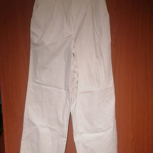 Na-KD white women's pants XS/34 used