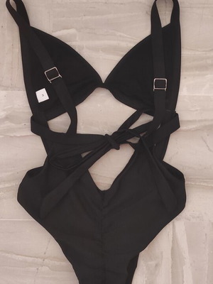 One-piece swimsuit new, black, belly cutout with back ruching