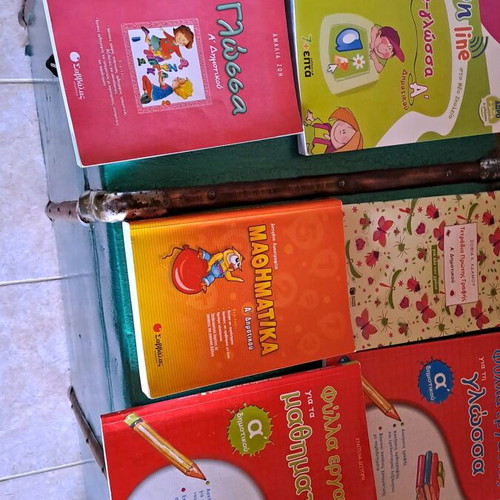 Learning books like new, pack of 6