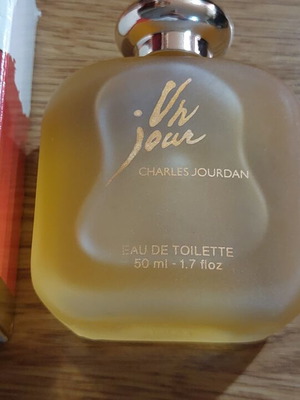 Un Jour by Charles Jourdan perfume 1982, rare