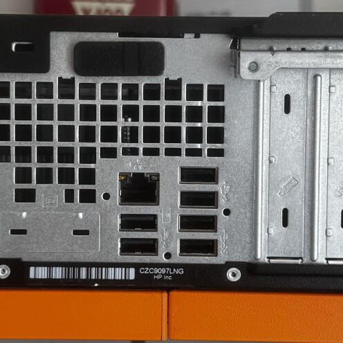 HP Prodesk 600 G3 SFF like new
