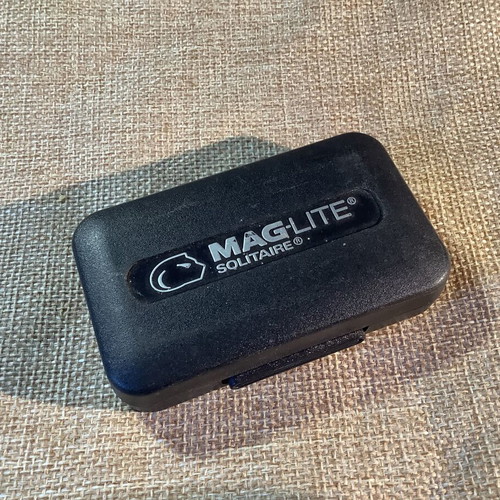 Maglite Solitaire Mini Flashlight in Black new