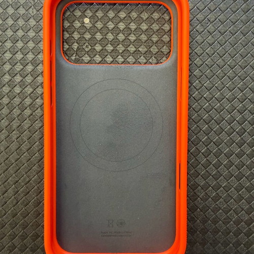 Beats case for iPhone 17 Pro Max new, Sierra Orange