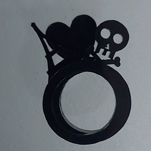 Combination rings like new, set of 3 black with designs