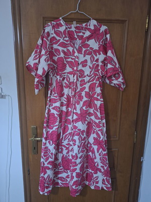 Women's floral dress one size new