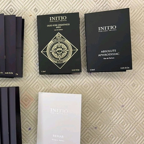 Initio perfume samples new, set of 17 varied scents