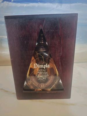 Dimple 15 years old in wooden packaging new