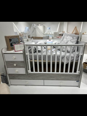 Convertible Baby Cot with Desk and Drawers new condition