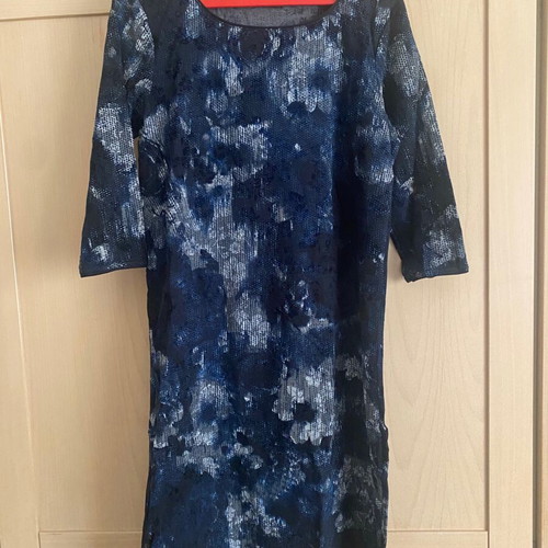Velvet blue Zara dress used, size M/L, slightly elastic