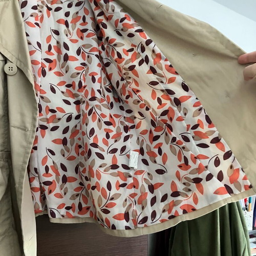 Vero Moda beige trench coat like new, size XL