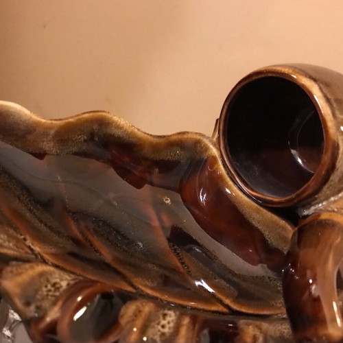 Vintage decorative ashtray like new
