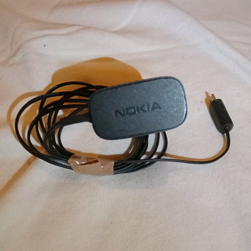 Nokia charger and headphones used, compatible with Alcatel, Realme, Redmi