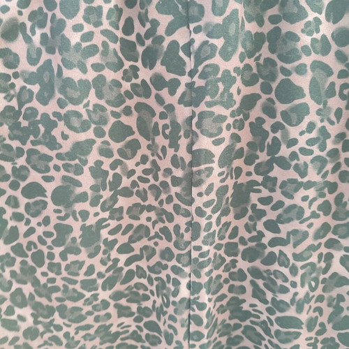 Animal print skirt new, one size with elastic waist and slit