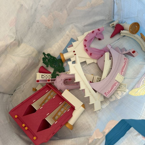 Playmobil 5142 Princess Fantasy Castle new with accessories