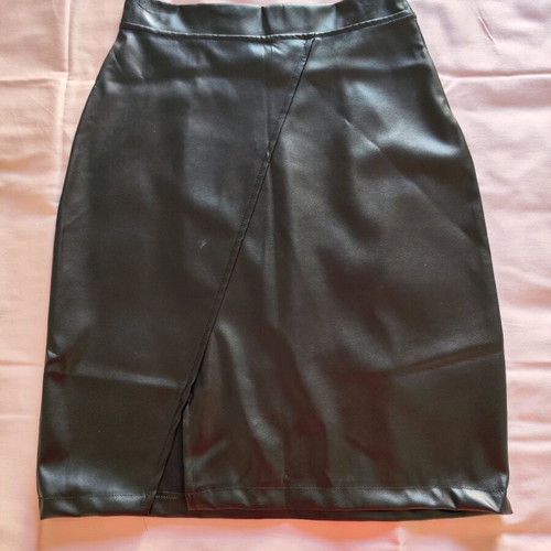 Black leatherette skirt size Small, new