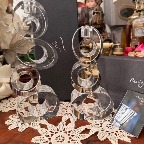 Crystal Candlesticks like new, set of two sizes 19cm and 24cm