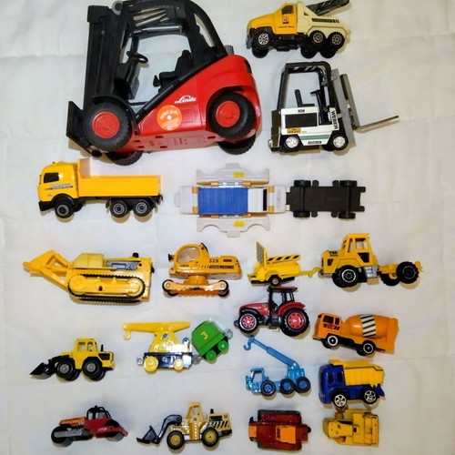 Vintage construction vehicles collection, 20 pieces, used